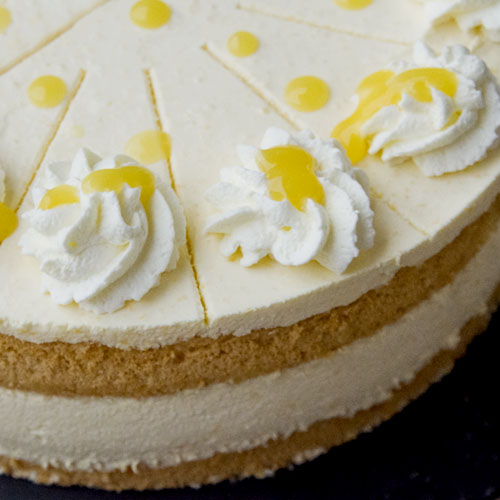 Hofcafe Volker Torten Pfirsichmaracujatorte